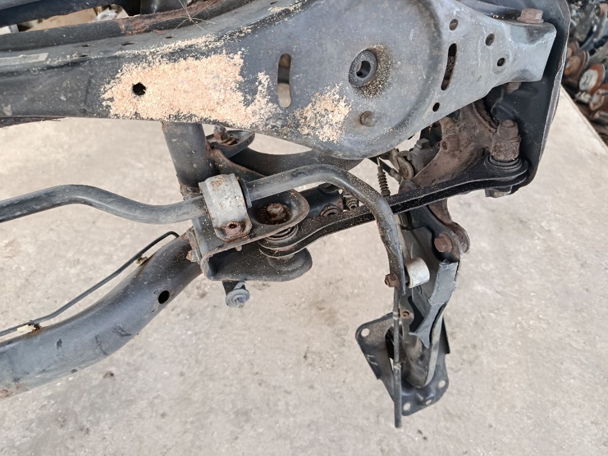 Балка подвески 1K0505315BM на Audi A3 8P CAX Фото 23