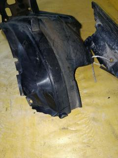 Подкрылок на Honda Stepwgn RK5 R20A Фото 3