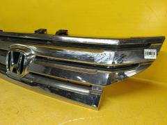 Решетка радиатора на Honda Stepwgn RK5 Фото 3