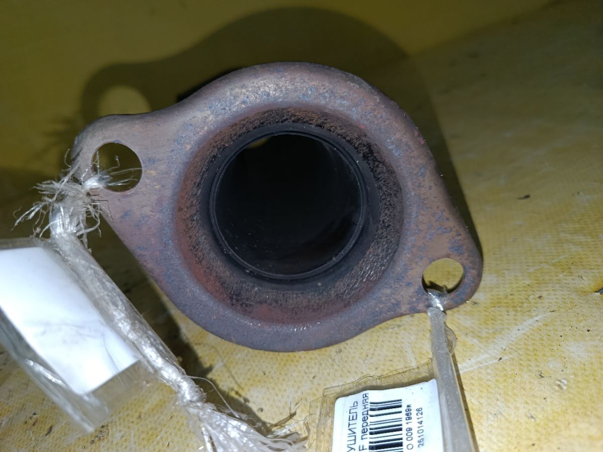 Глушитель на Mitsubishi Outlander CW5W 4B12 Фото 4