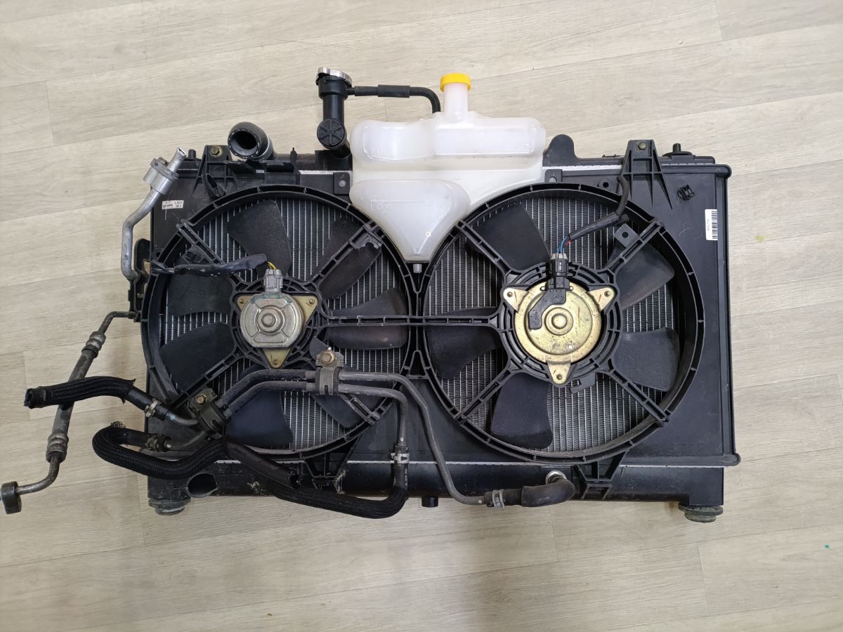 Вентилятор радиатора ДВС на Mazda Atenza GG3P L3-VE Фото 3