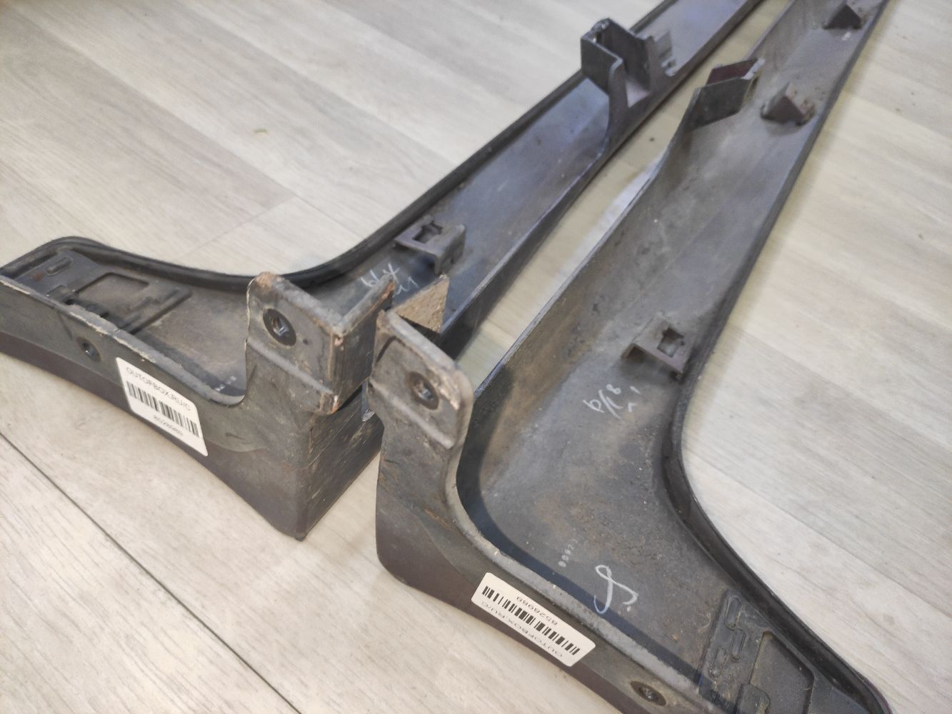 Порог кузова пластиковый ( обвес ) на Honda Freed GB3 Фото 4