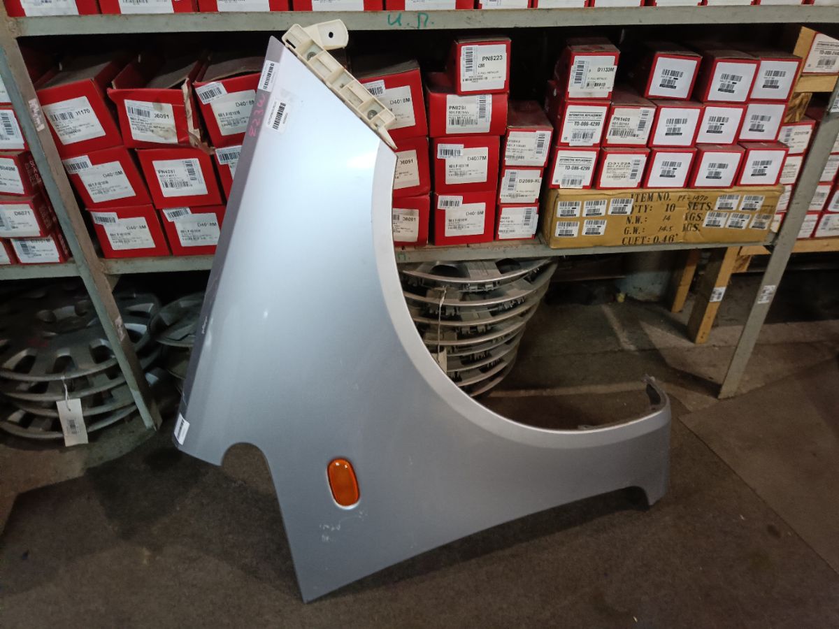 Крыло переднее MN133356 на Mitsubishi Colt Plus Z23W Фото 6 Крыло переднее MN133356 на Mitsubishi Colt Plus Z23W Фото 6