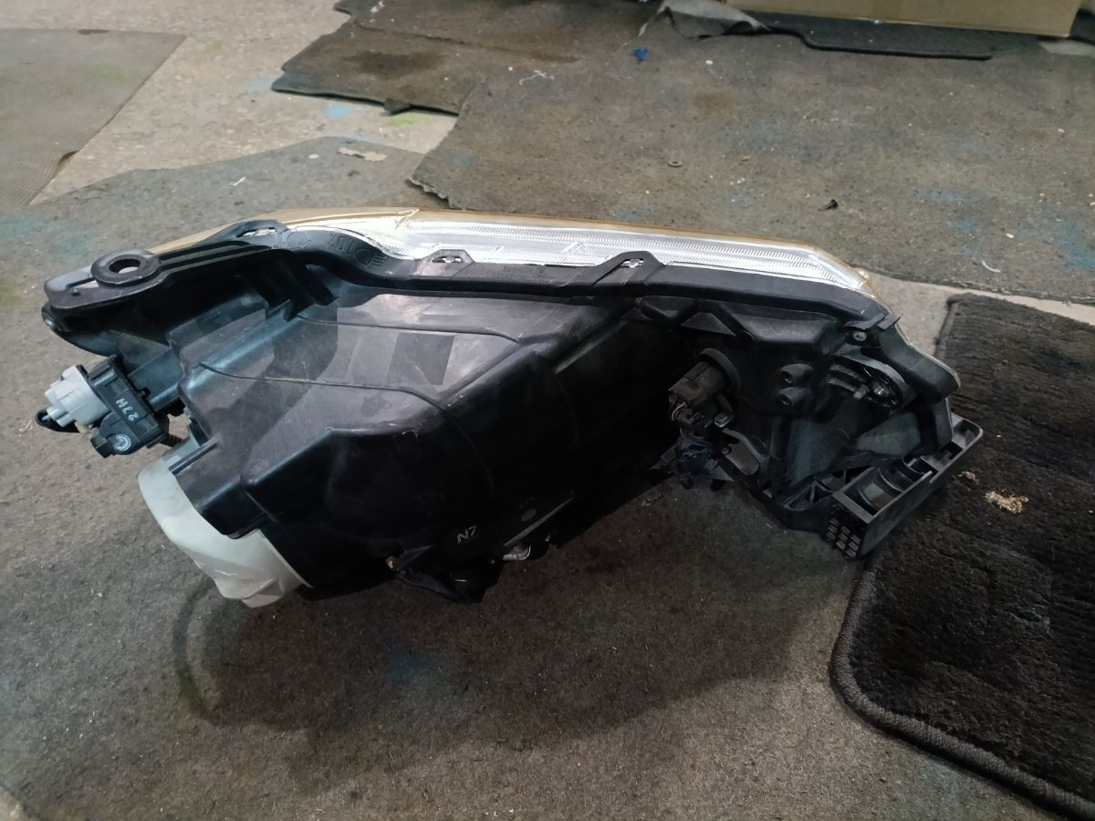 Фара 100-22068 100-22068, на Honda Freed Spike GP3 Фото 6