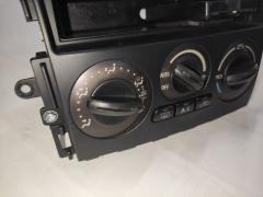 Блок управления климатконтроля на Mitsubishi Colt Plus Z21W Фото 24