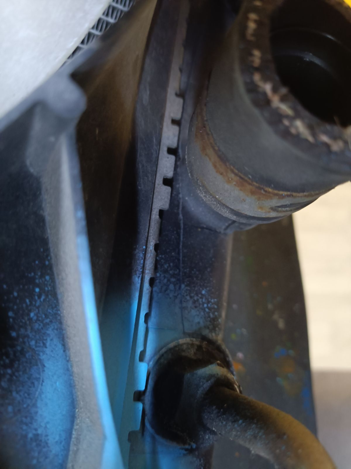 Радиатор ДВС на Honda Freed Spike GB3 L15A Фото 6