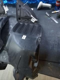 Подкрылок MN150112 на Mitsubishi Colt Z22A Фото 3
