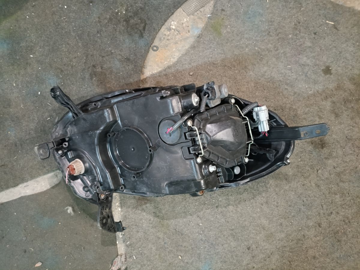 Фара 1816 1816, на Nissan March AK12 Фото 5