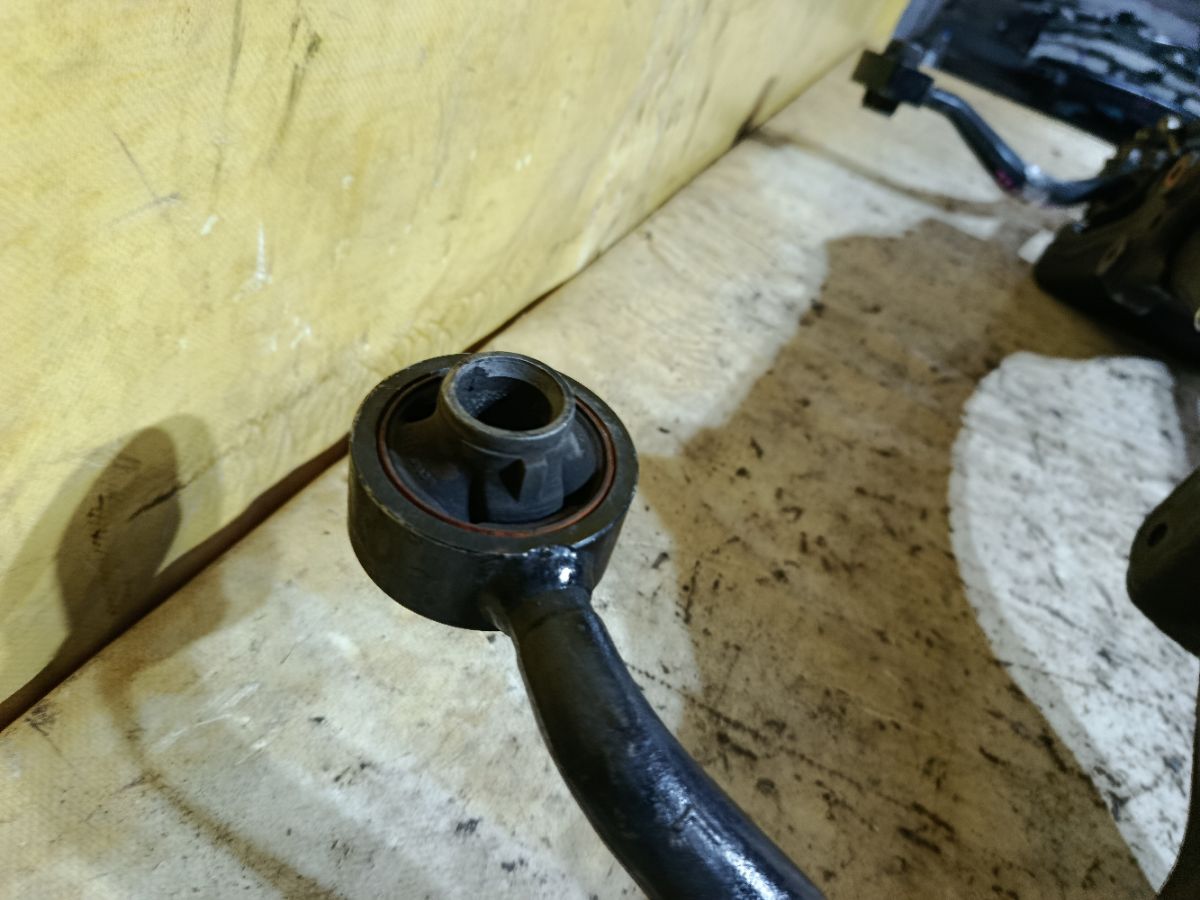 Балка под ДВС 51201-51011 на Toyota Crown JZS175 2JZ-FSE Фото 5