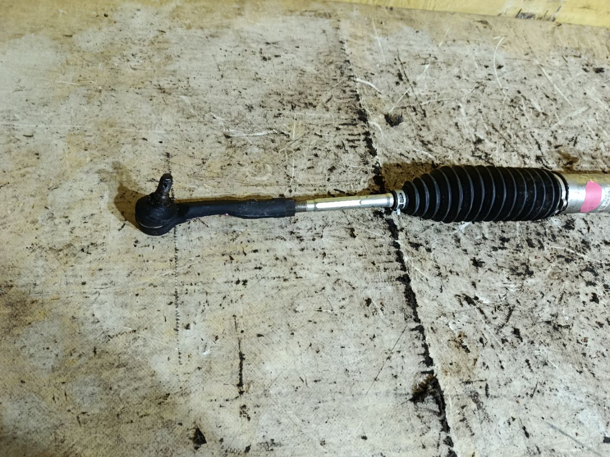 Рулевая рейка 40120-30240 на Toyota Crown JZS171 1JZ-FSE Фото 3