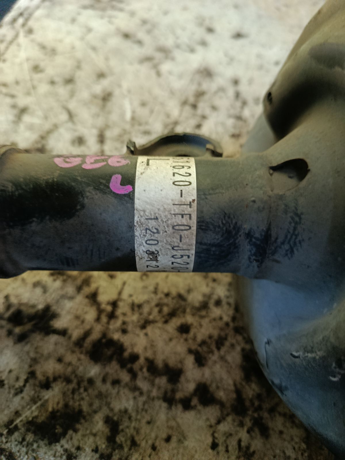 Стойка амортизатора на Honda Fit GE6 L13A Фото 3