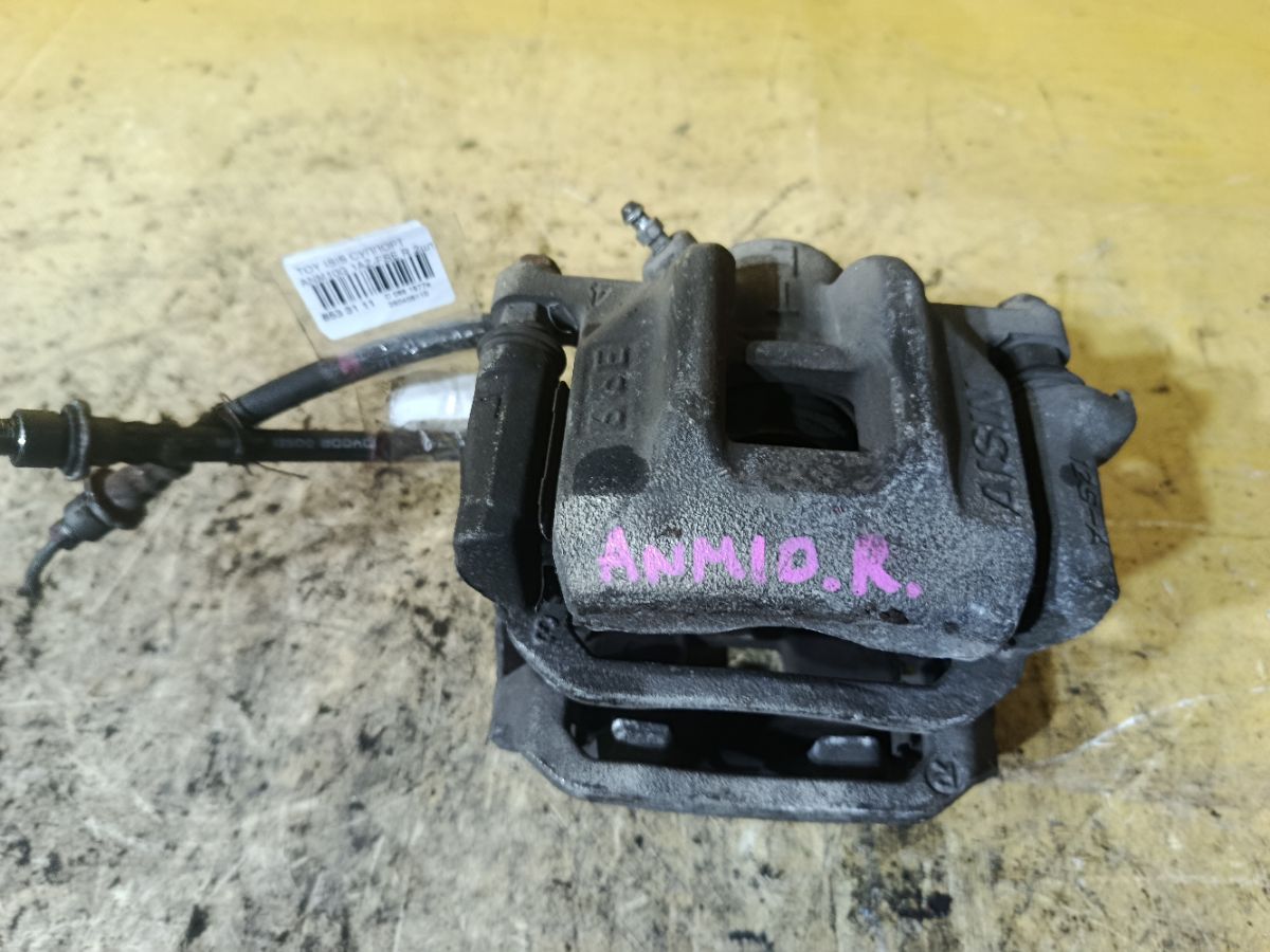 Суппорт на Toyota Isis ANM10G 1AZ-FSE Фото 3