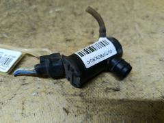 Насос омывателя стекла 85330-60140 на Toyota Allion AZT240 1AZ-FSE Фото 2