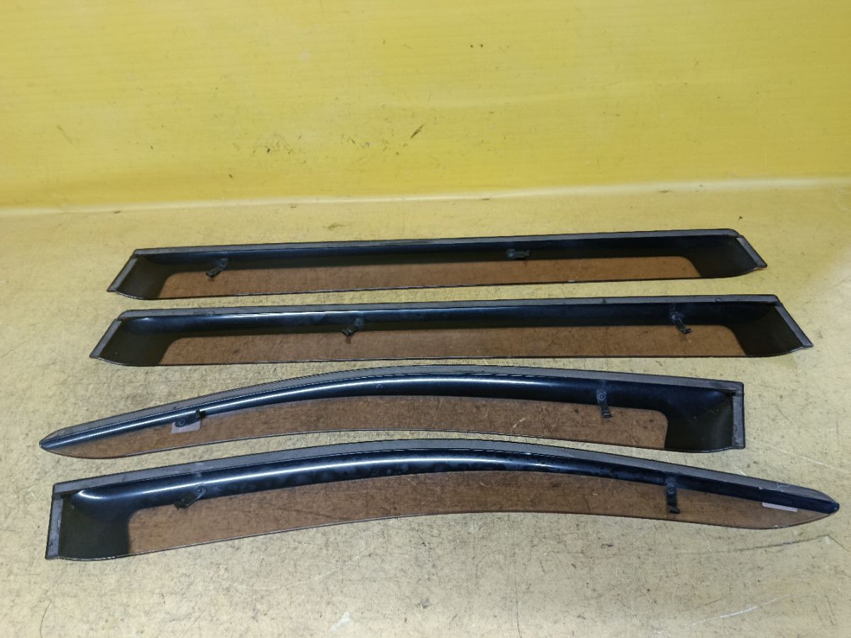 Ветровик на Toyota Isis ANM10G Фото 6