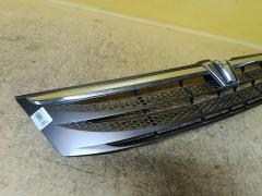 Решетка радиатора 53101-44230 на Toyota Isis ANM10G Фото 4