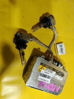 Блок розжига ксенона 85967-41010 на Toyota Isis ANM10G Фото 2