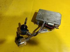 Блок розжига ксенона 85967-41010 на Toyota Isis ANM10G Фото 3