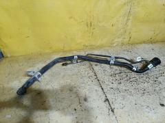 Заливная горловина топливного бака 77201-28240, 77201-28290 на Toyota Noah AZR65G 1AZ-FSE Фото 3