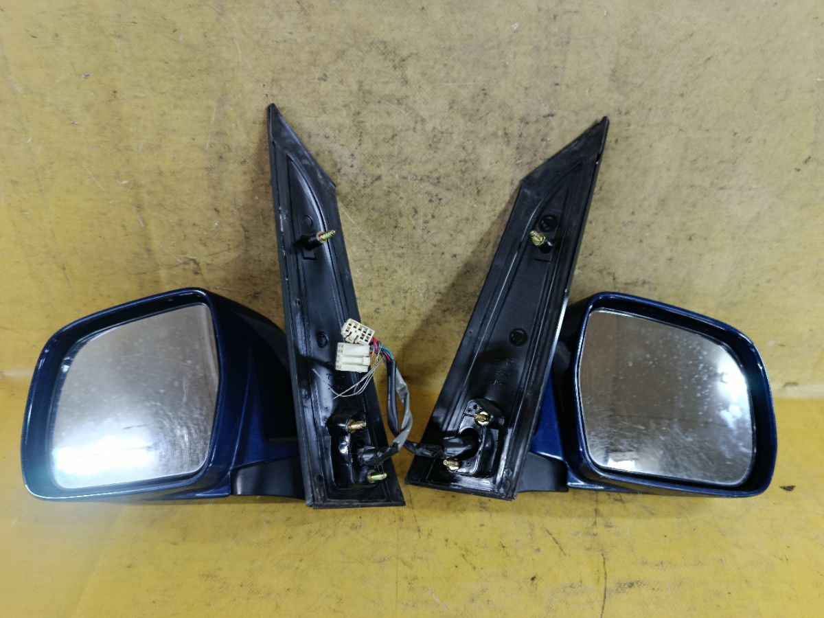 Зеркало двери боковой на Toyota Voxy AZR65G Фото 7