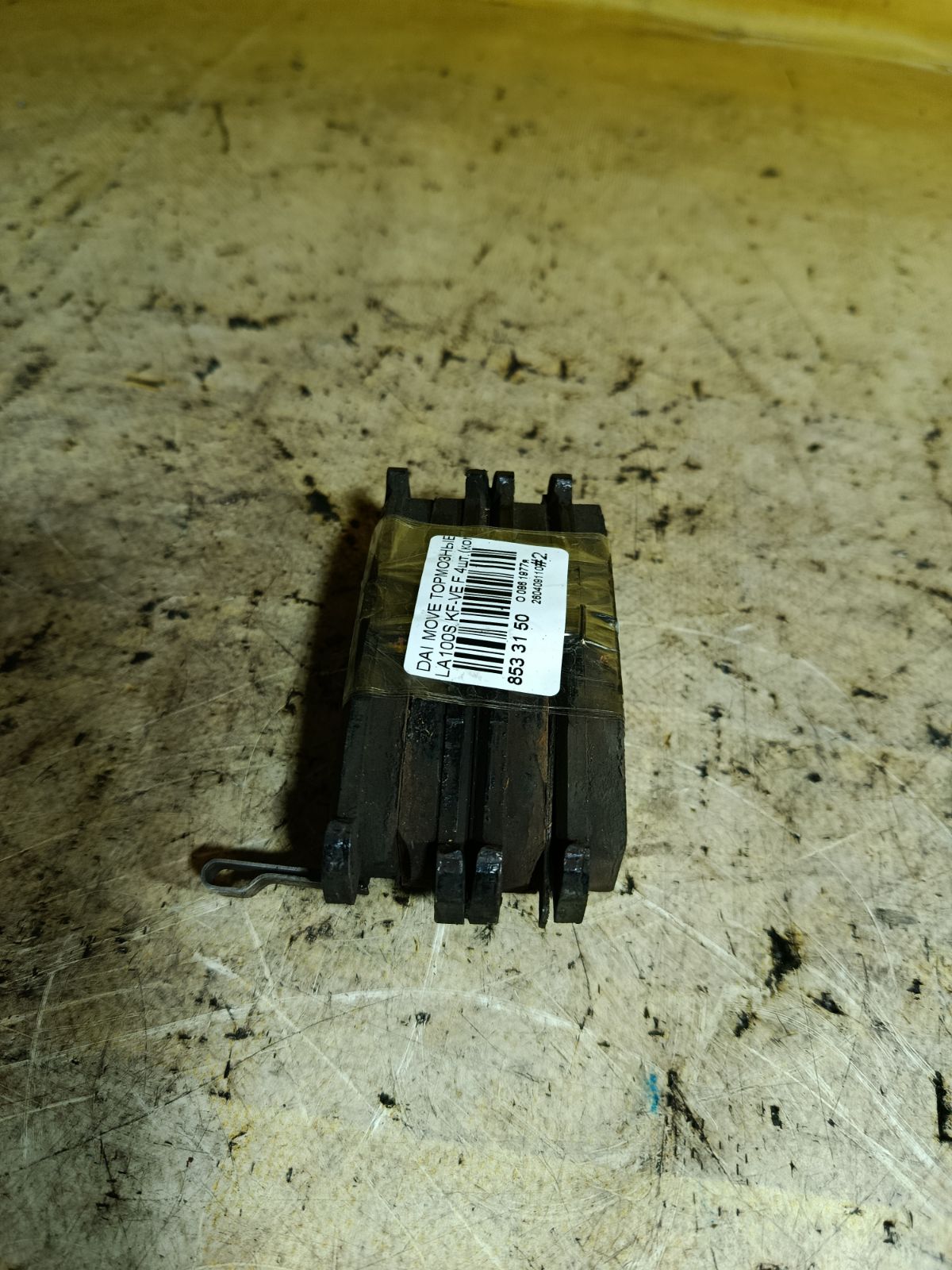 Тормозные колодки на Daihatsu Move LA100S KF-VE Фото 2