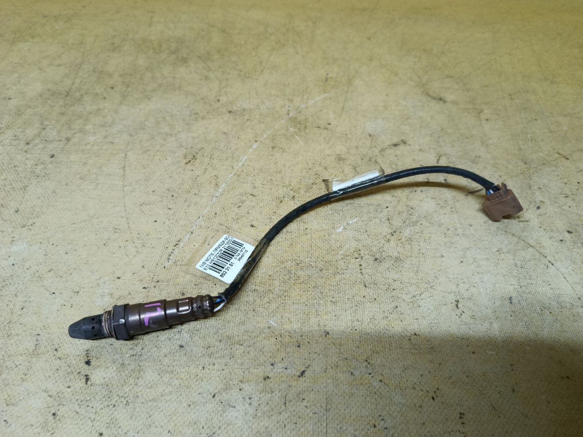 Лямбда-зонд 211500-7520 на Nissan Note E12 HR12DDR Фото 3