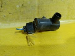 Насос омывателя стекла 85330-10280 на Toyota Voxy ZRR70G 3ZR-FAE Фото 4