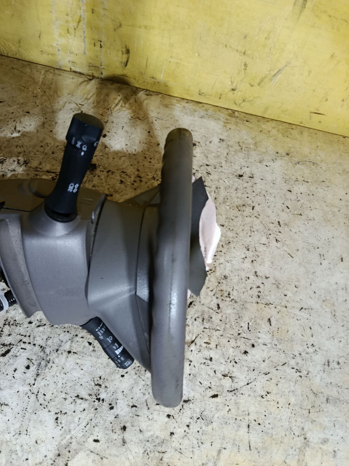 Рулевая колонка на Nissan March K13 Фото 4