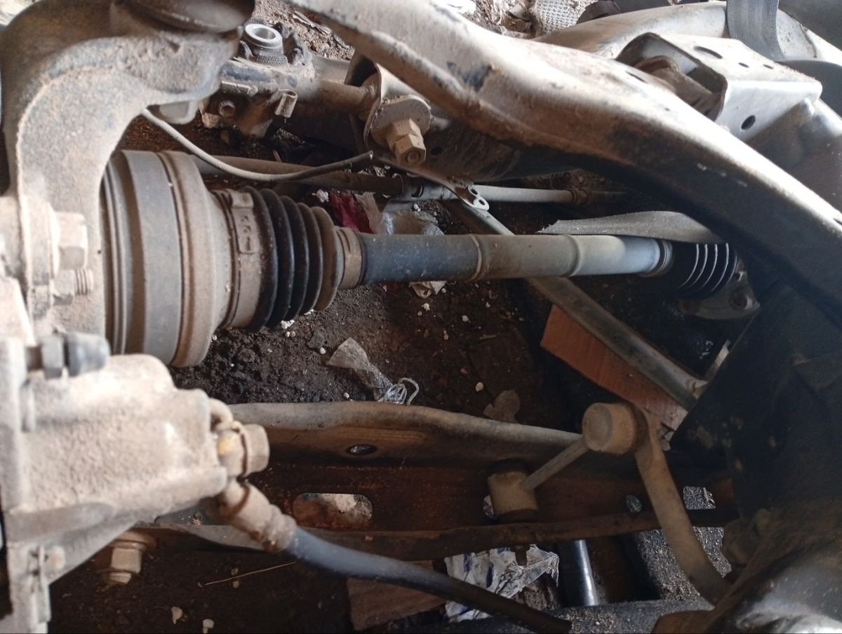 Балка подвески 51206-51030, 51206-53020 на Toyota Crown JZS175 2JZ-FSE Фото 22