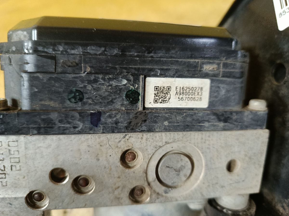 Блок ABS 47660-JH01D на Nissan X-Trail NT31 MR20DE Фото 3