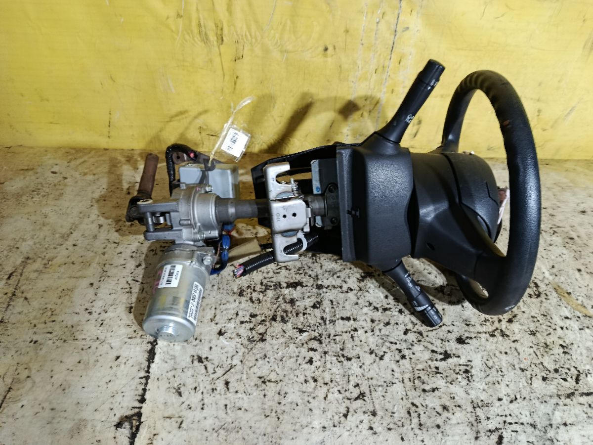 Рулевая колонка на Nissan Note E12 Фото 3