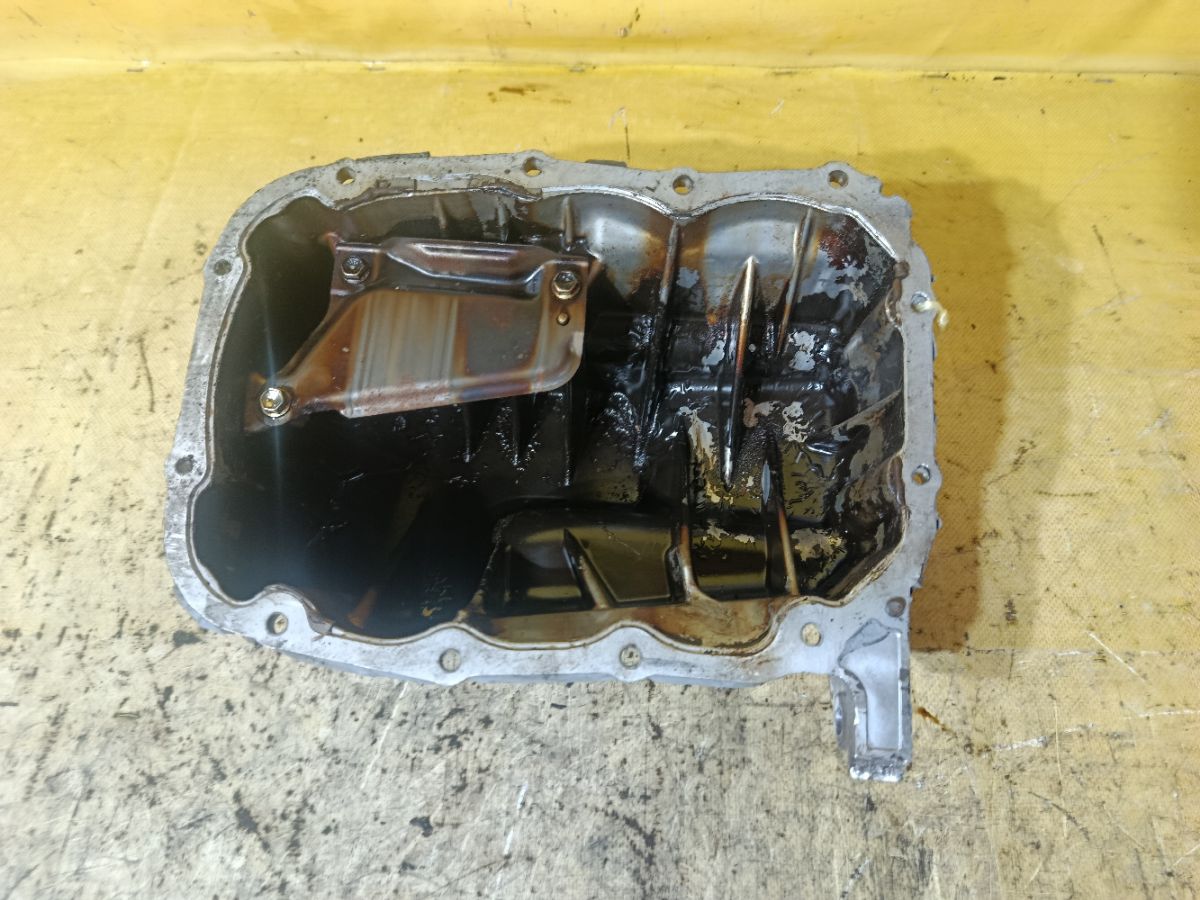 Поддон на Daihatsu Tanto LA600S KF-VE Фото 2