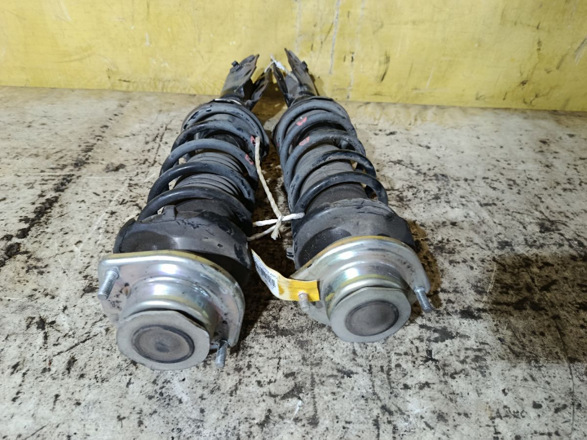 Стойка амортизатора на Daihatsu Tanto LA600S KF-VE Фото 4