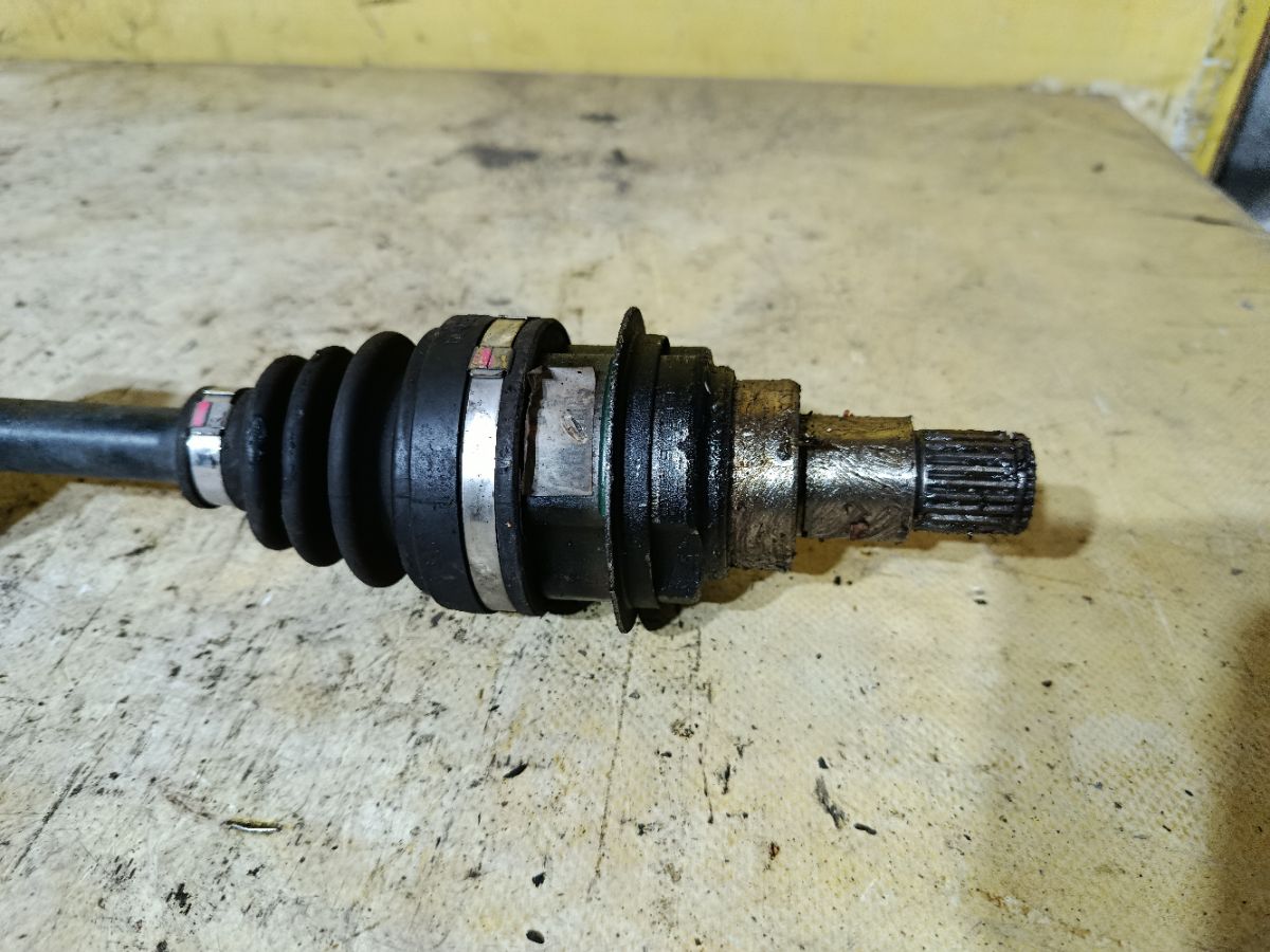 Привод на Daihatsu Tanto LA600S KF-VE Фото 3