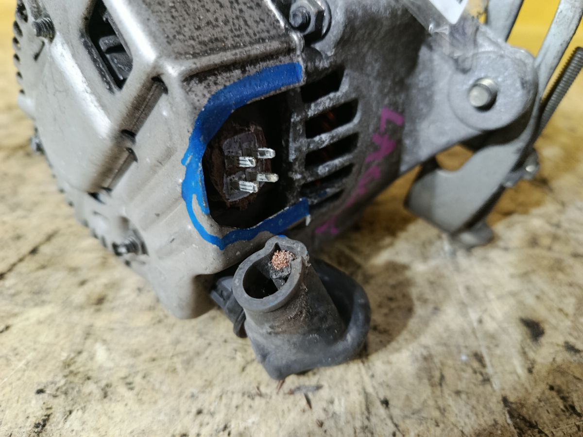 Генератор 27060-B2130 на Daihatsu Tanto LA600S KF-VE Фото 4