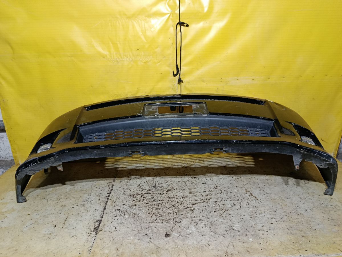 Бампер 0W-1 0W-1,52119-28F70 на Toyota Voxy ZRR70G Фото 9