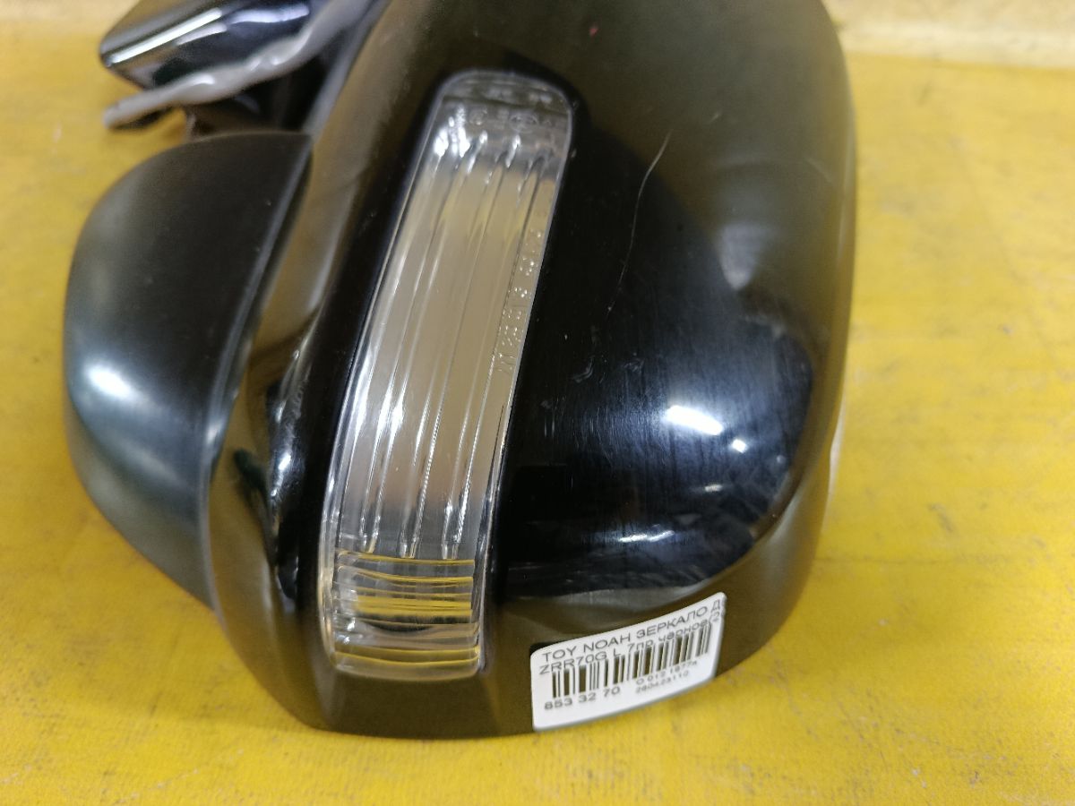 Зеркало двери боковой на Toyota Noah ZRR70G Фото 4
