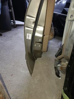 Дверь боковая на Nissan Bluebird Sylphy QG10 Фото 13