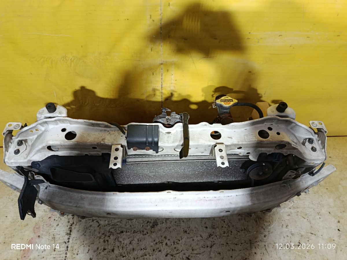 Телевизор на Toyota Vitz KSP130 1KR-FE Фото 5