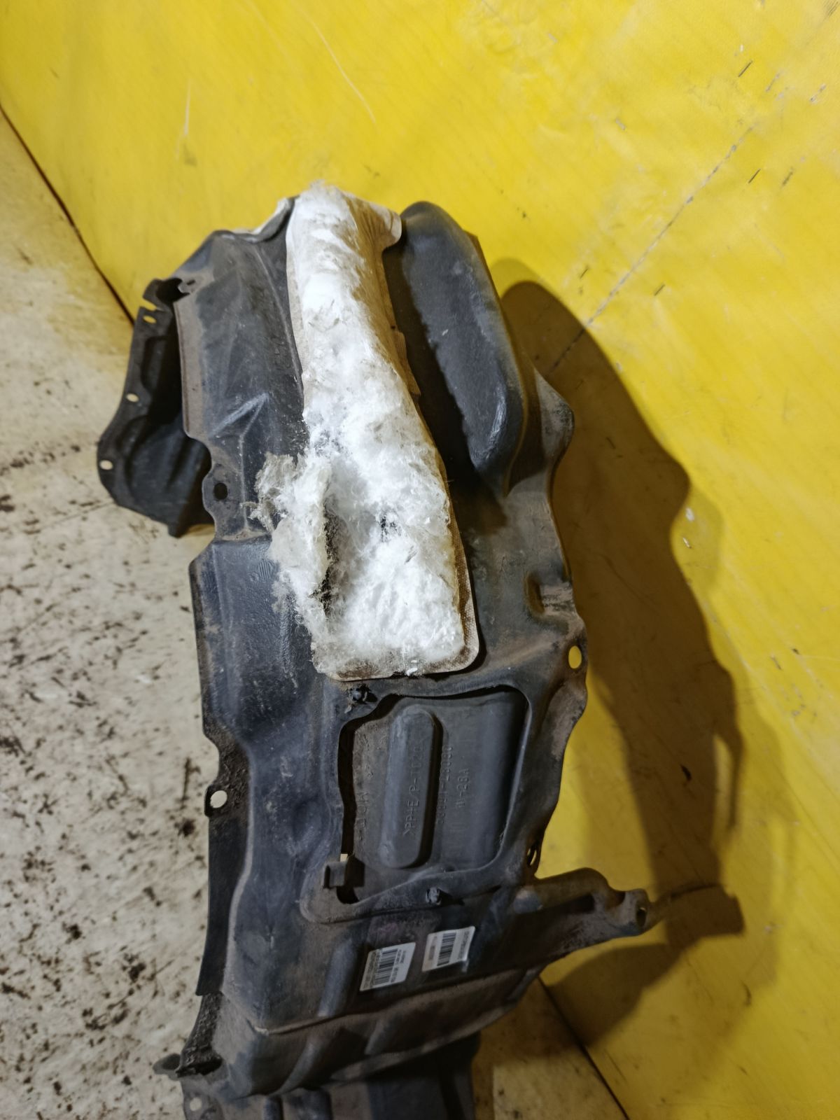 Подкрылок 53875-28170 на Toyota Estima ACR50W 2AZ-FE Фото 5