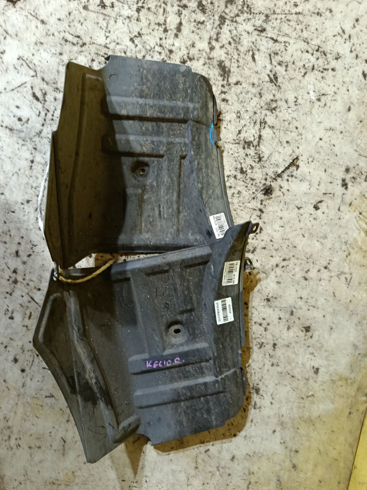 Подкрылок 65637-B1010 на Toyota Passo KGC10 Фото 3