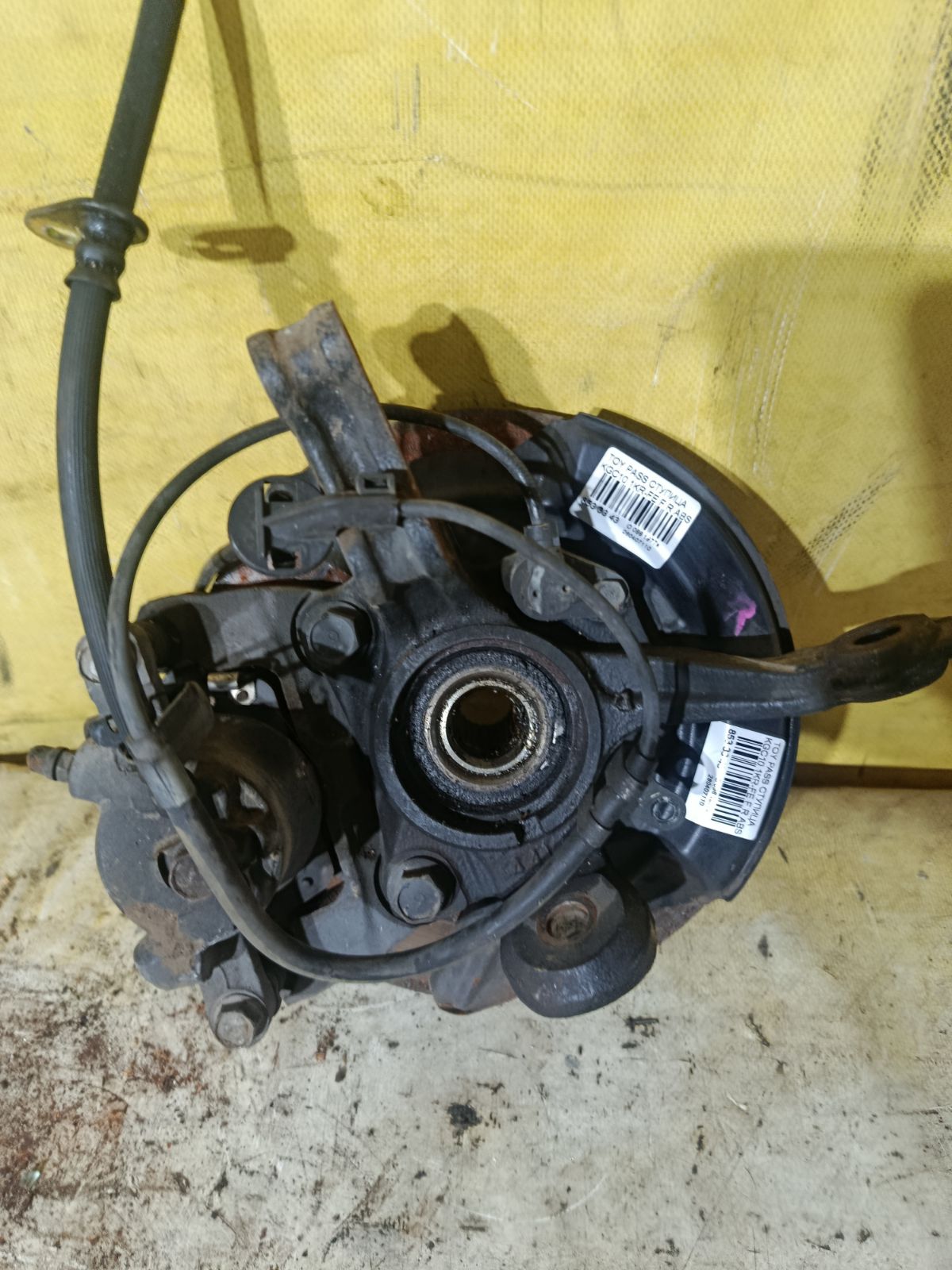 Ступица на Toyota Passo KGC10 1KR-FE Фото 3