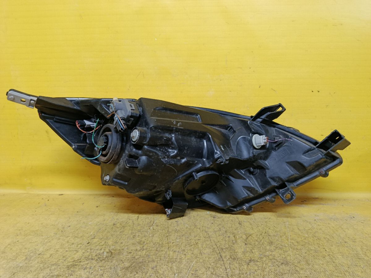 Фара H005 H005 на Nissan Note E11 Фото 4