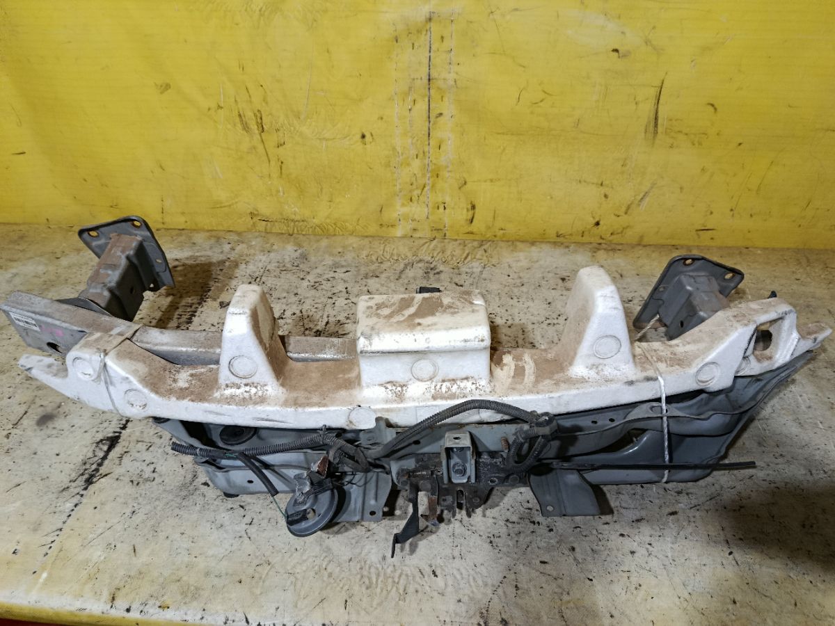 Жесткость бампера на Nissan Note E11 Фото 3