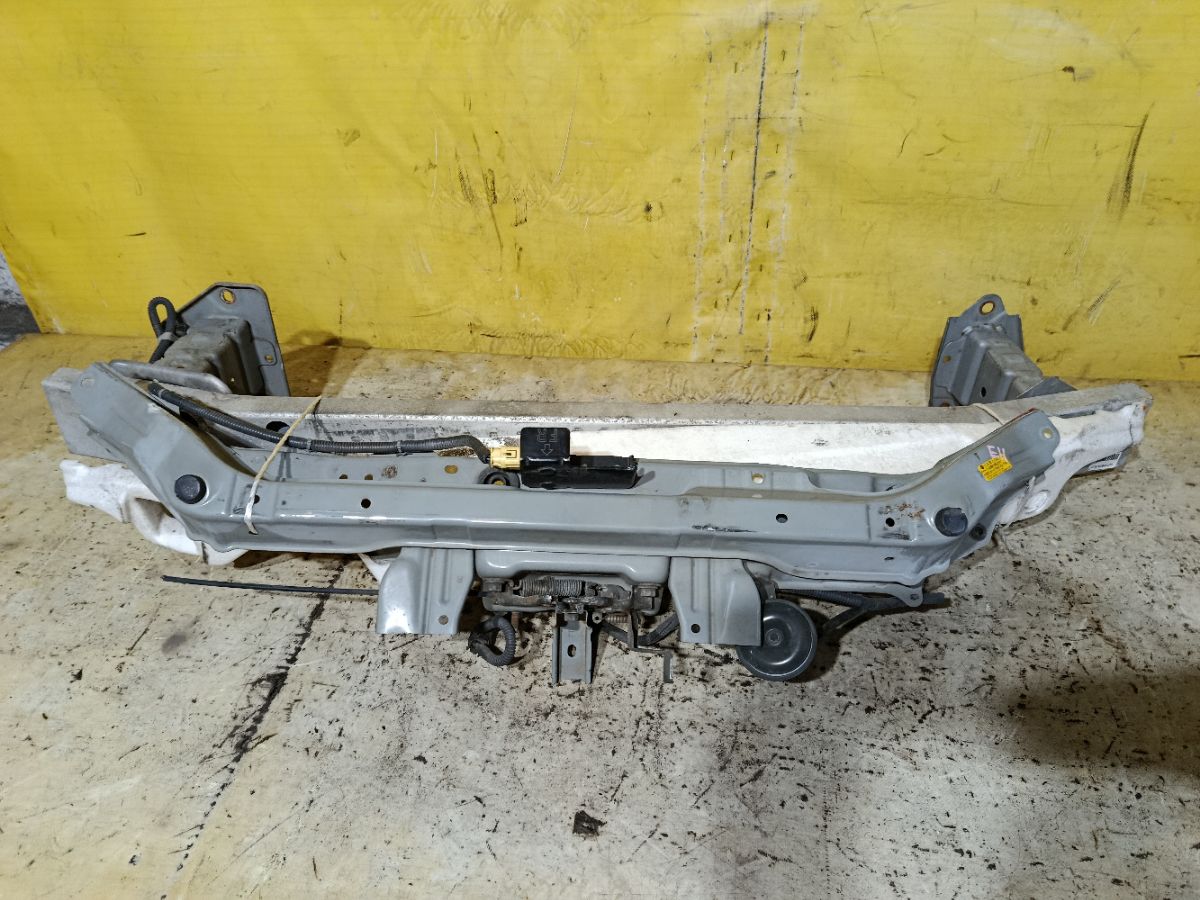 Жесткость бампера на Nissan Note E11 Фото 5