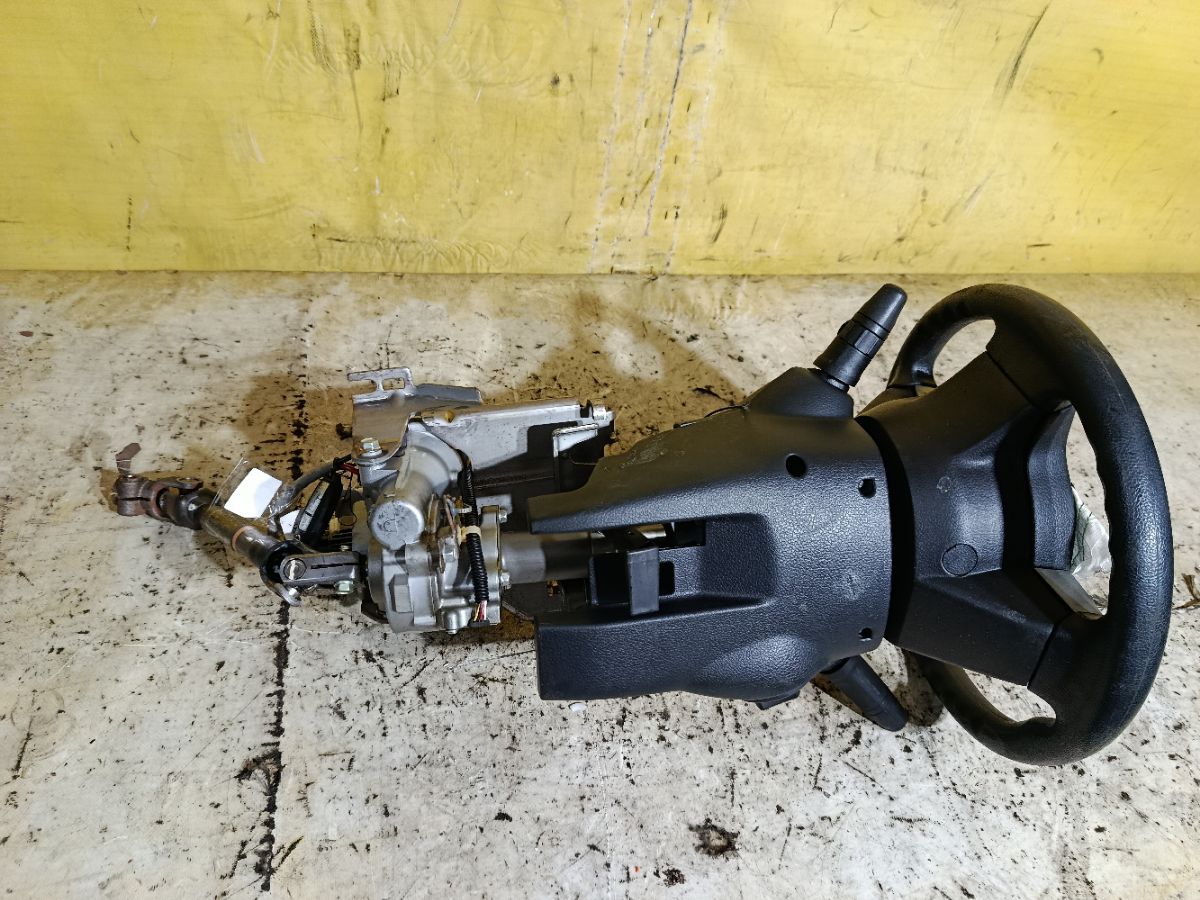 Рулевая колонка на Nissan Note E11 Фото 4