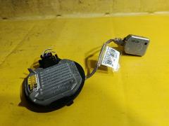 Блок розжига ксенона 85967-45010 на Toyota Noah ZRR70G Фото 3