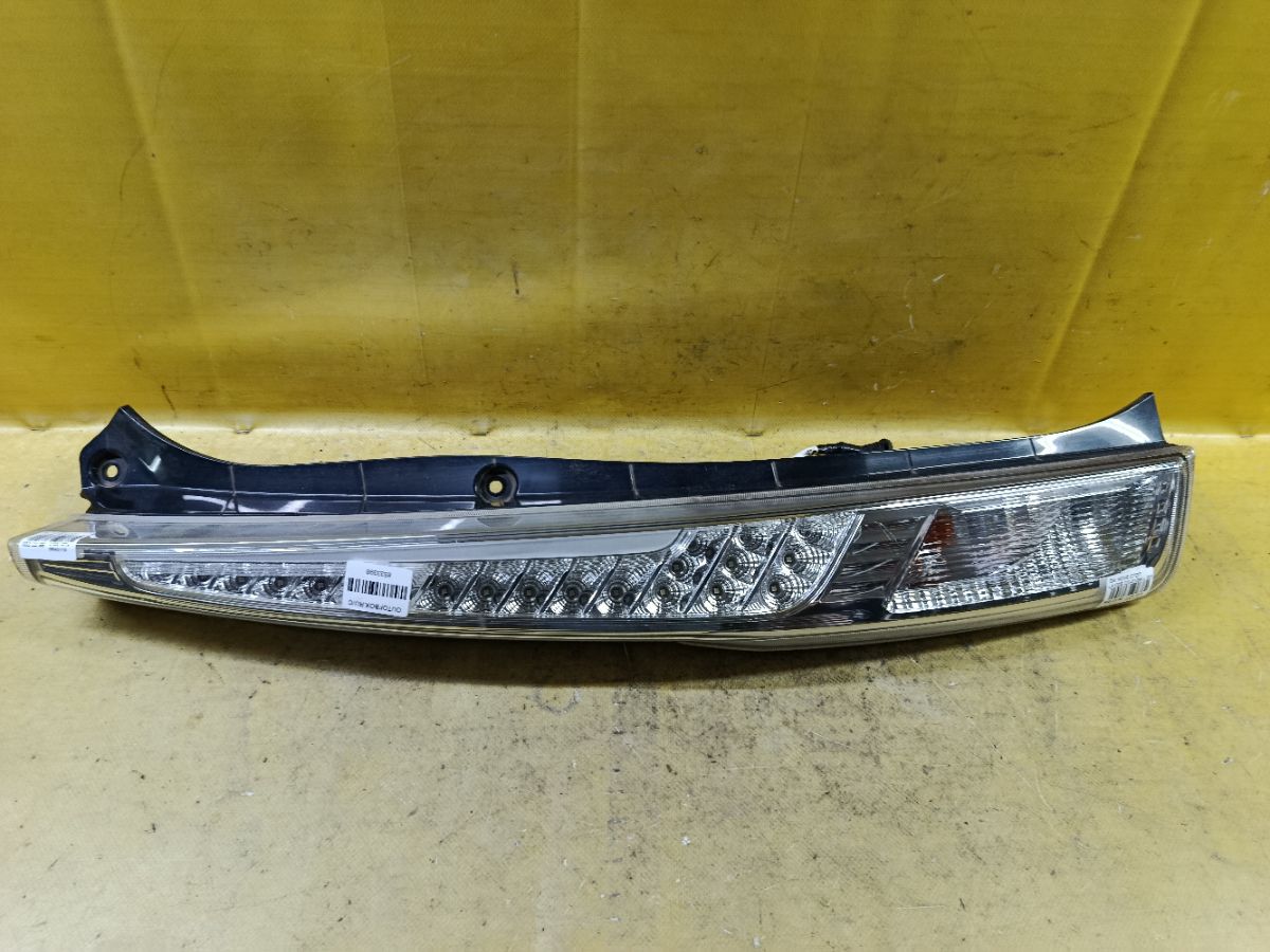 Стоп 220-51094 220-51094, на Daihatsu Move LA100S Фото 1