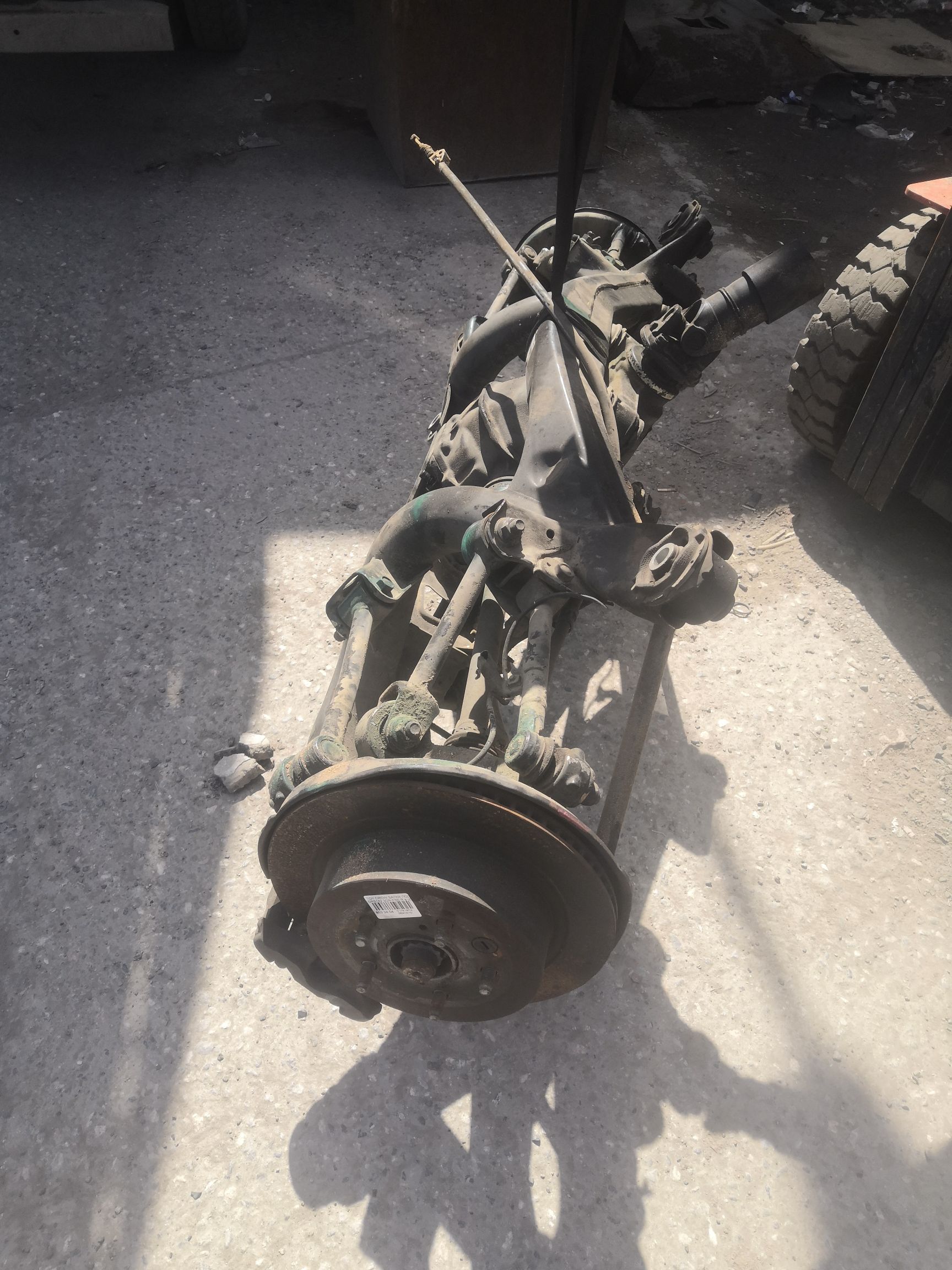 Балка подвески 51206-30080 на Toyota Crown GRS182 3GR-FSE Фото 11