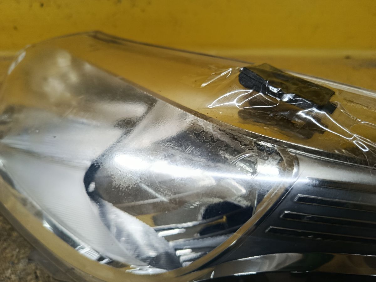 Фара 1868 1868, на Nissan Note E12 Фото 2