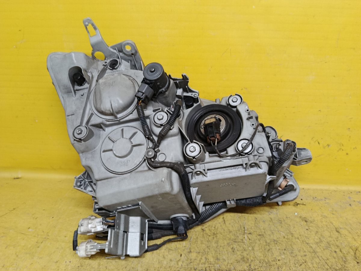 Фара 30-313 30-313, на Toyota Crown GRS184 Фото 6